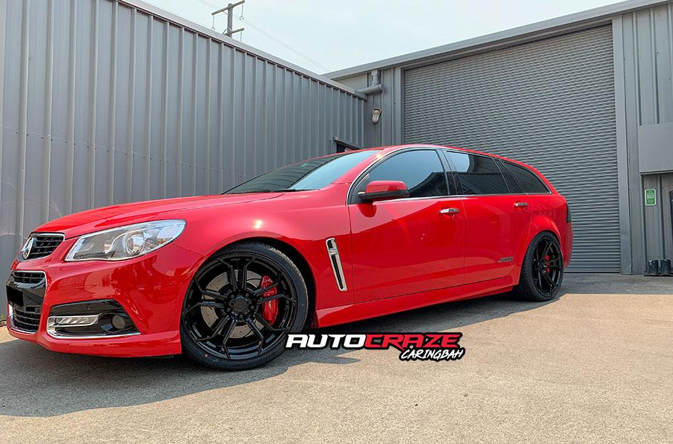 HOLDEN-COMMODORE-SF08-FLAT-BLACK